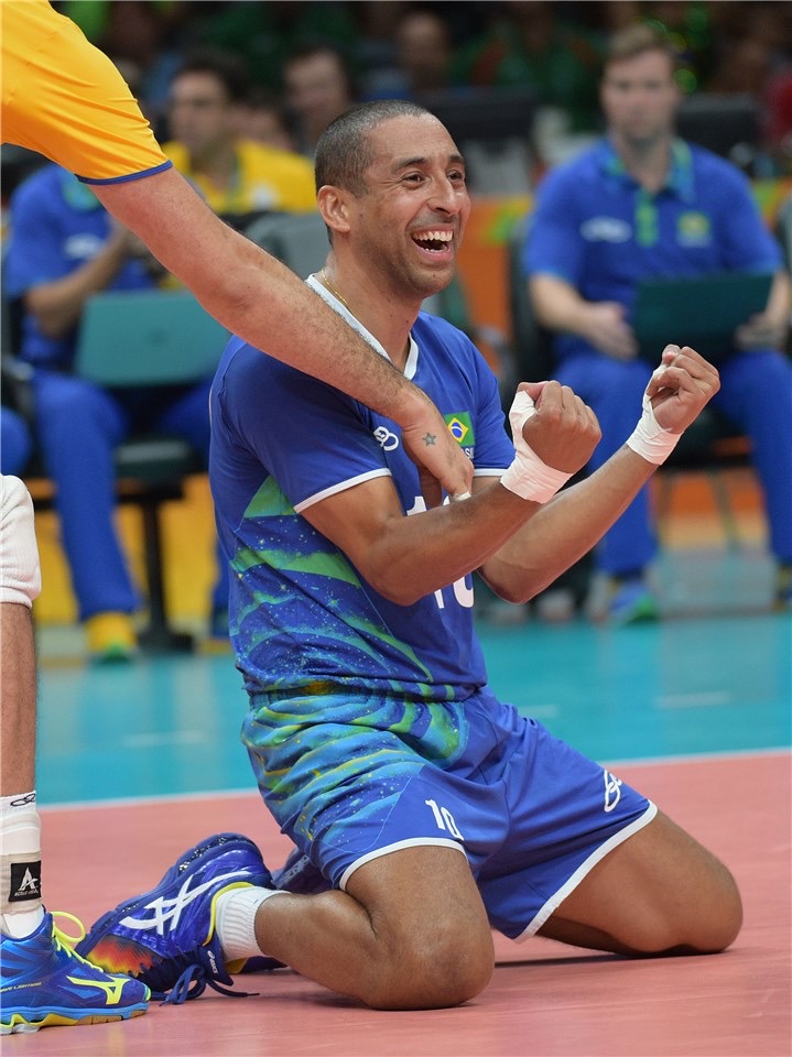 Serginho Escadinha comemorando nos Jogos Olímpicos